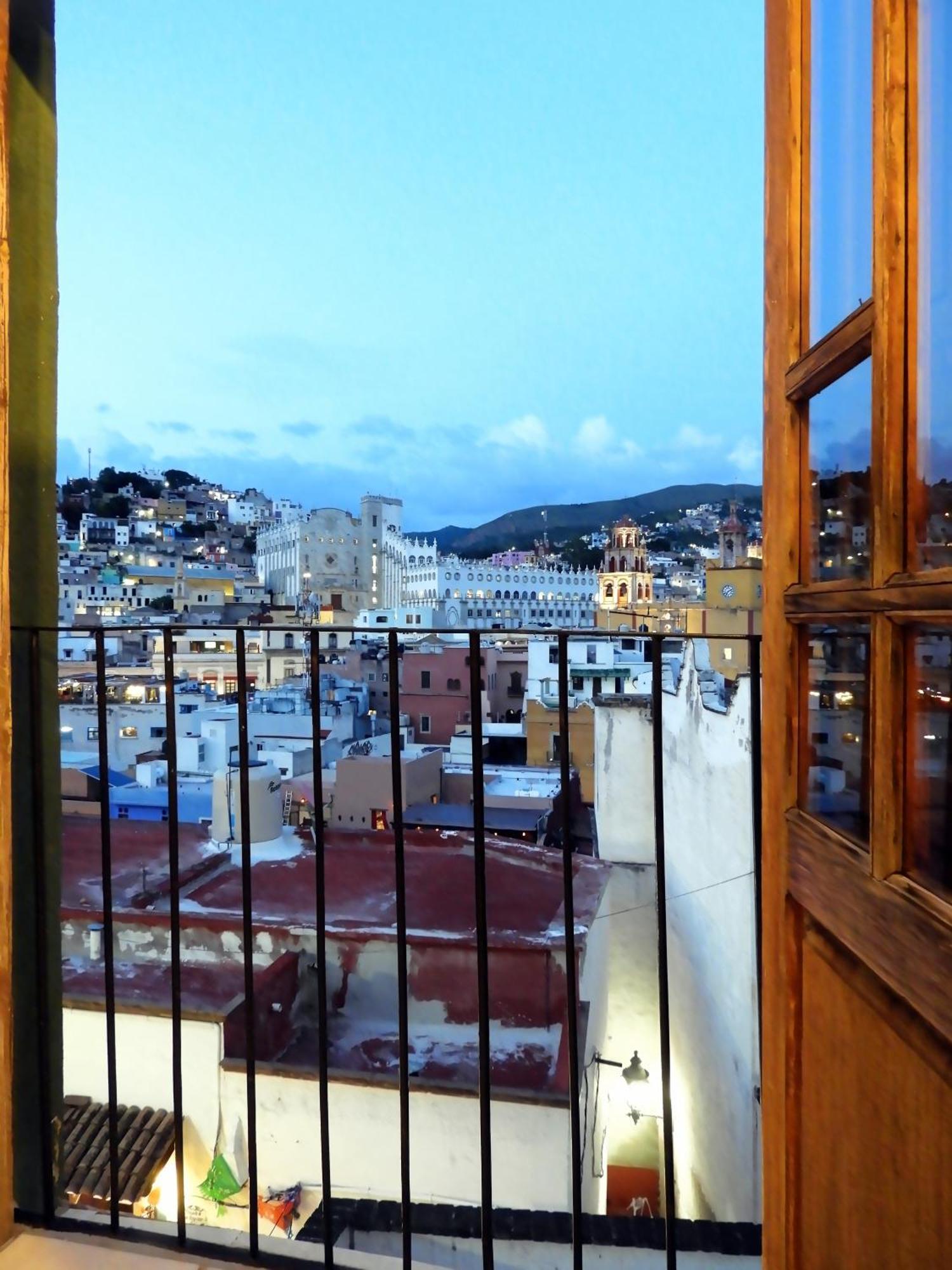 Plaza San Cayetano Panoramic House 호텔 과나후아토 외부 사진